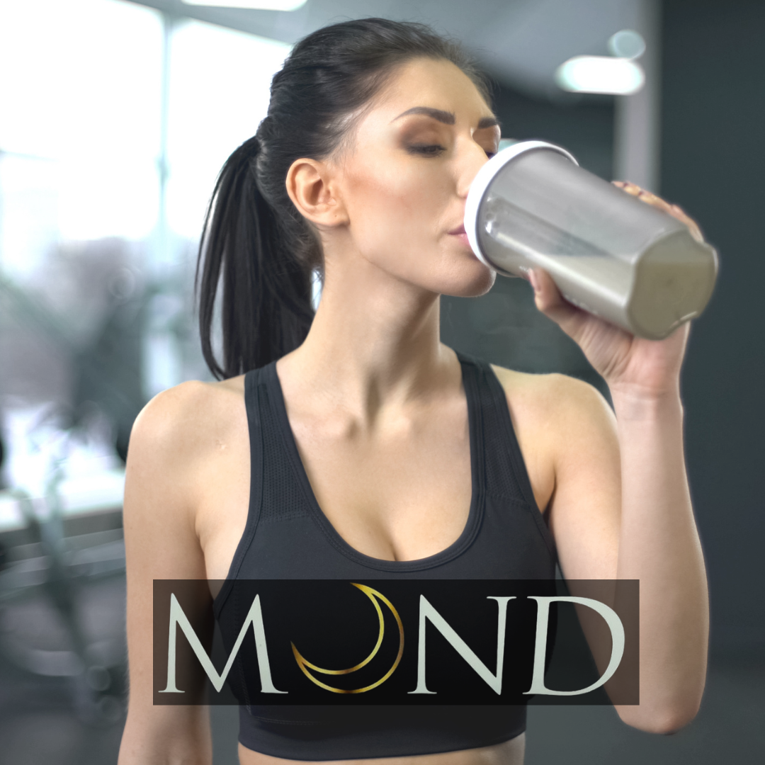 Mond Proteina Isolata al Cacao - Senza Glutine e a Ridottissimo contenuto di Lattosio - Senza Coloranti e Conservanti - Altissima solubilità e digeribilità - 750 gr
